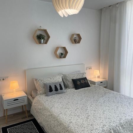 Scandinavian Apartment На Марсельской 크리자니브카 외부 사진